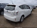 Photo 4 of 16 — 2014 Toyota Prius V