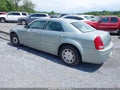 Photo 3 of 22 — 2005 Chrysler 300