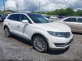 Photo 1 of 16 — 2016 Lincoln MKX