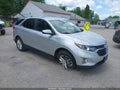 Photo 1 of 22 — 2021 Chevrolet Equinox
