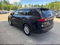 Photo 3 of 10 — 2024 Toyota Highlander