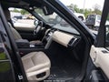 Photo 5 of 17 — 2020 Land Rover Discovery