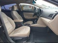 Photo 5 of 18 — 2017 Hyundai Elantra