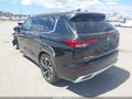 Photo 3 of 21 — 2023 Mitsubishi Outlander
