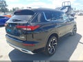 Photo 4 of 21 — 2023 Mitsubishi Outlander