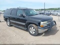 Photo 1 of 14 — 2002 Chevrolet Suburban 1500