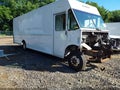 2013 Freightliner Chassis — photo 1 of 18 | VIN 4UZAC3DV4DCFF6880