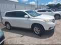 Photo 13 of 16 — 2011 Toyota Highlander