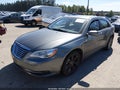 2013 Chrysler 200 — photo 2 of 12 | VIN 1C3CCBAB6DN669984