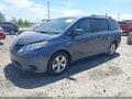 Photo 2 of 17 — 2017 Toyota Sienna