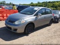 2009 Nissan Versa — photo 2 of 11 | VIN 3N1BC13E79L361242