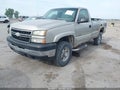 Photo 2 of 13 — 2006 Chevrolet Silverado 2500