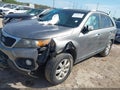 2011 Kia Sorento — photo 2 of 16 | VIN 5XYKT4A15BG177803