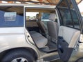 Photo 8 of 11 — 2002 Toyota Highlander