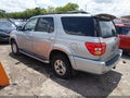 Photo 3 of 12 — 2002 Toyota Sequoia
