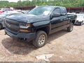 Photo 2 of 16 — 2017 Chevrolet Silverado 1500
