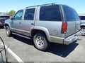 2000 Chevrolet Tahoe — photo 3 of 11 | VIN 1GNEK13R2YR157785