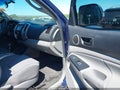Photo 5 of 16 — 2015 Toyota Tacoma