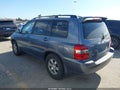 Photo 3 of 11 — 2004 Toyota Highlander