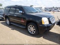 2011 GMC Yukon — photo 1 of 16 | VIN 1GKS2EEF3BR381228