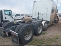 2016 Peterbilt 389 — photo 4 of 20 | VIN 1XPXD49X6GD317311