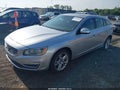 Photo 2 of 11 — 2015 Volvo V60
