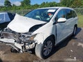 2016 Honda Odyssey — photo 2 of 16 | VIN 5FNRL5H69GB066143