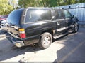 Photo 4 of 11 — 2004 Chevrolet Suburban 1500