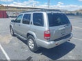 Photo 3 of 16 — 2002 Nissan Pathfinder