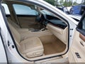2014 Lexus ES 300h — photo 5 of 21 | VIN JTHBW1GG0E2045997