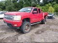 2007 Chevrolet Silverado 1500 — photo 2 of 14 | VIN 2GCEC19J771546257