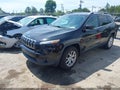Photo 2 of 16 — 2018 Jeep Cherokee
