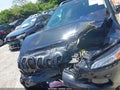 2015 Jeep Cherokee — photo 10 of 16 | VIN 1C4PJMCB7FW529273