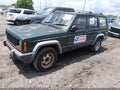 Photo 2 of 16 — 2001 Jeep Cherokee