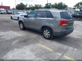 Photo 3 of 11 — 2011 Kia Sorento
