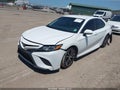 2020 Toyota Camry — photo 2 of 18 | VIN 4T1G11AK7LU342801