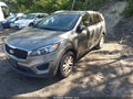 Photo 2 of 11 — 2016 Kia Sorento