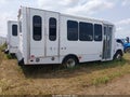 2018 Ford E-450 — photo 4 of 15 | VIN 1FDFE4FS5JDC17450