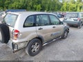 Photo 4 of 11 — 2001 Toyota RAV4