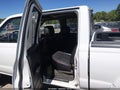2002 Nissan Frontier — photo 8 of 16 | VIN 1N6MD29Y42C389587