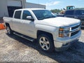 2014 Chevrolet Silverado 1500 — photo 1 of 16 | VIN 3GCPCREH5EG174688