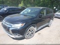Photo 2 of 16 — 2016 Mitsubishi Outlander