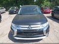 Photo 6 of 16 — 2016 Mitsubishi Outlander
