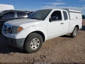Photo 2 of 11 — 2011 Nissan Frontier