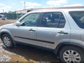 Photo 14 of 16 — 2005 Honda CR-V