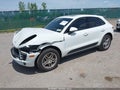 Photo 2 of 16 — 2017 Porsche Macan