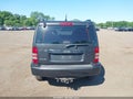 Photo 16 of 17 — 2011 Jeep Liberty