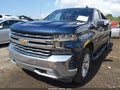 2019 Chevrolet Silverado 1500 — photo 2 of 17 | VIN 3GCPWEED1KG243384