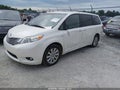 2017 Toyota Sienna — photo 2 of 21 | VIN 5TDDZ3DC5HS148392