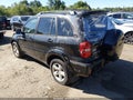 Photo 3 of 11 — 2005 Toyota RAV4